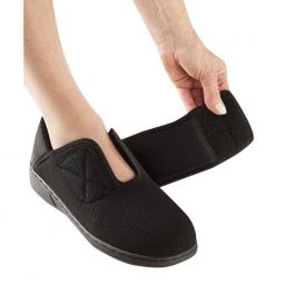 Silverts SV10500 Antimicrobial Fluid Barrier Extra Wide Comfort Steps Shoes for Women